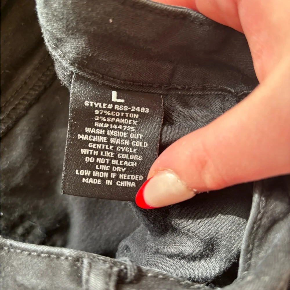 American Bazi stylish black